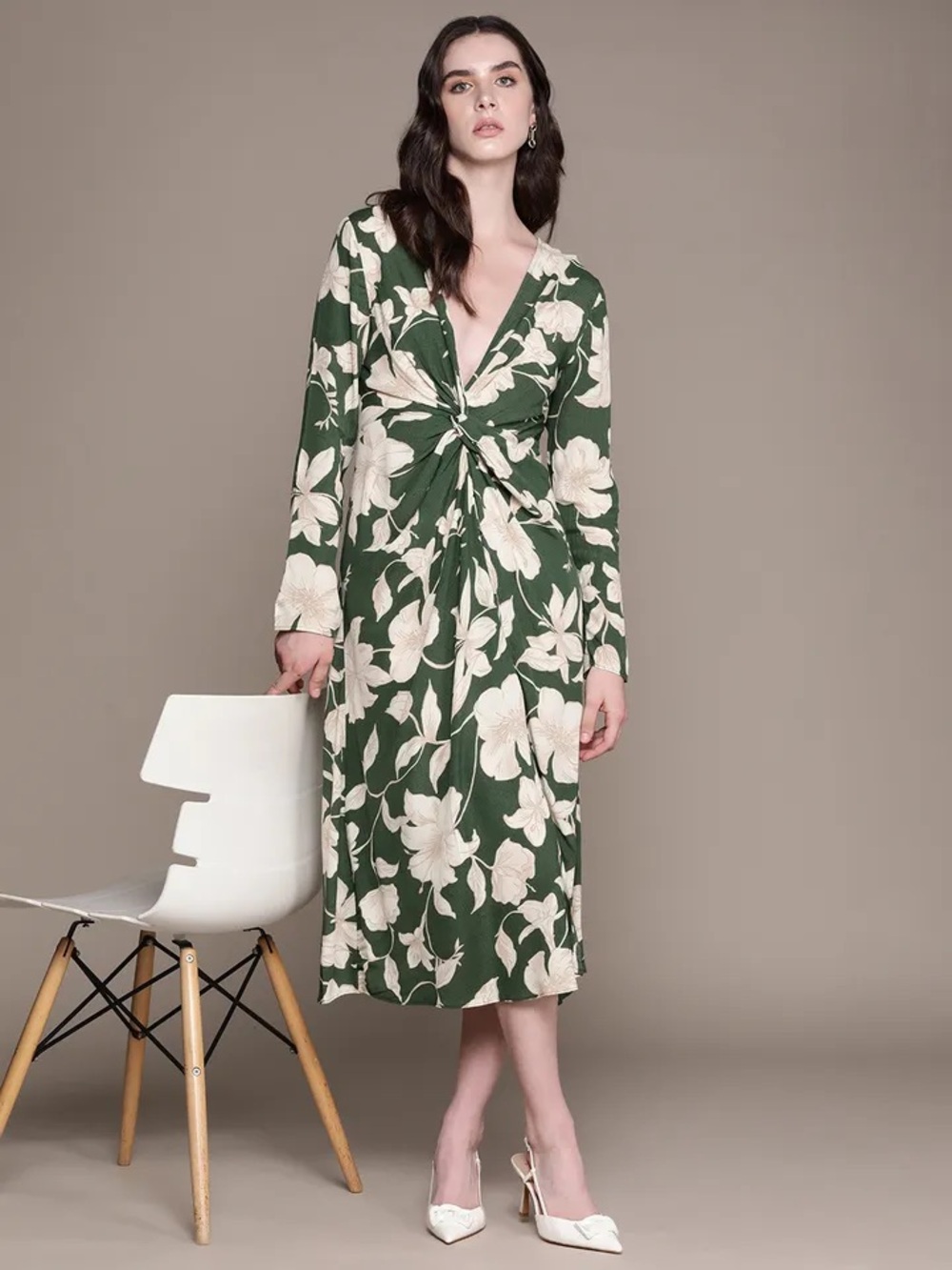 NWT🍒Mango Floral Print Twisted Detail A line Midi Dress🍒 - Picture 1 of 13